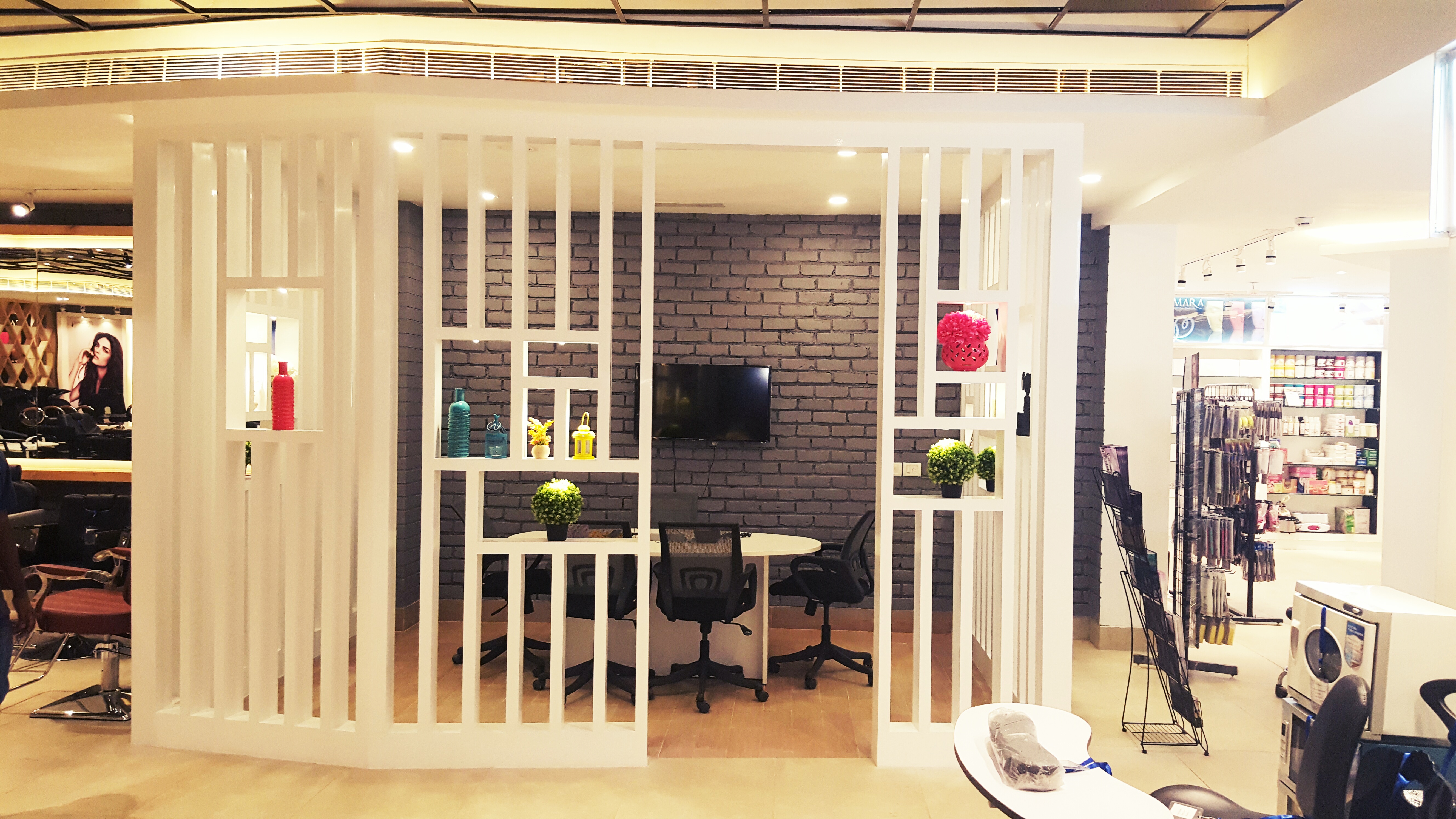 Elegant Office Spaces